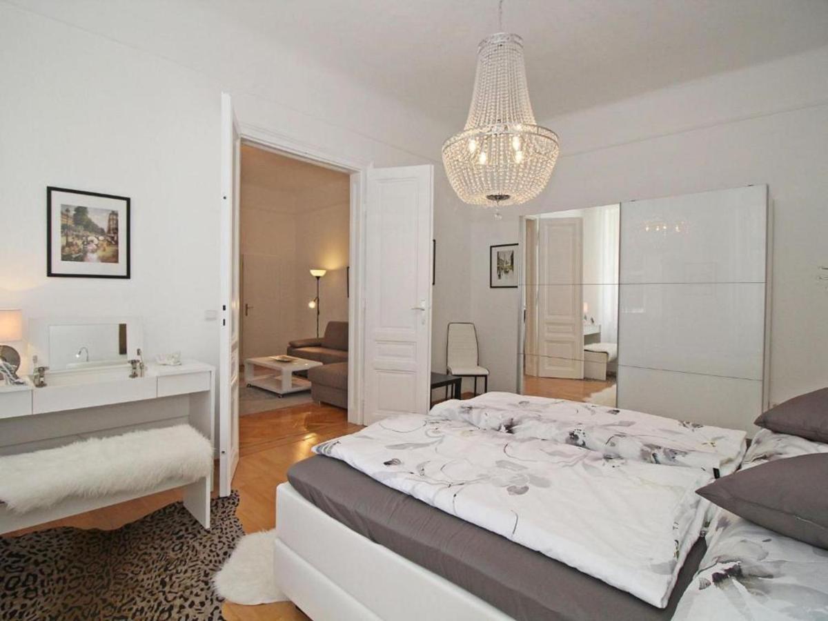 Ferienwohnung Kings Bécs Kültér fotó